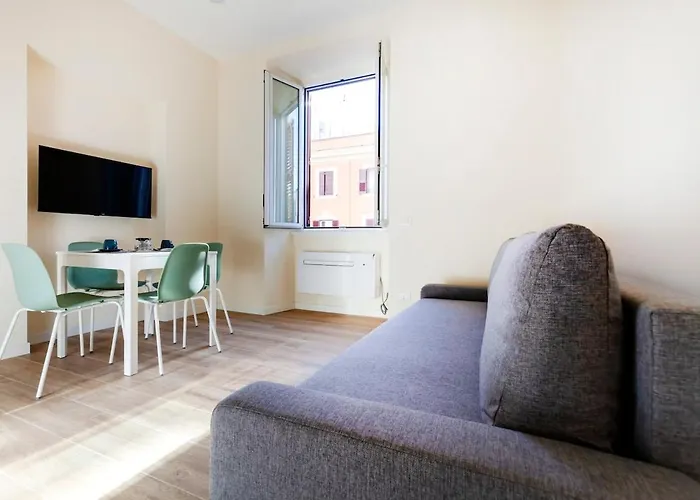 Trendy Apartment At Vatican