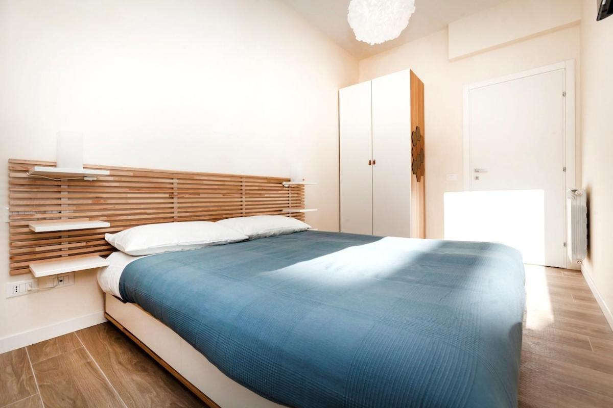 Trendy At Vatican Apartment
